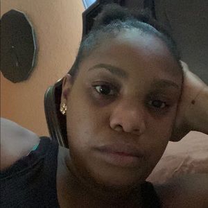 Meet your Posher, Ana